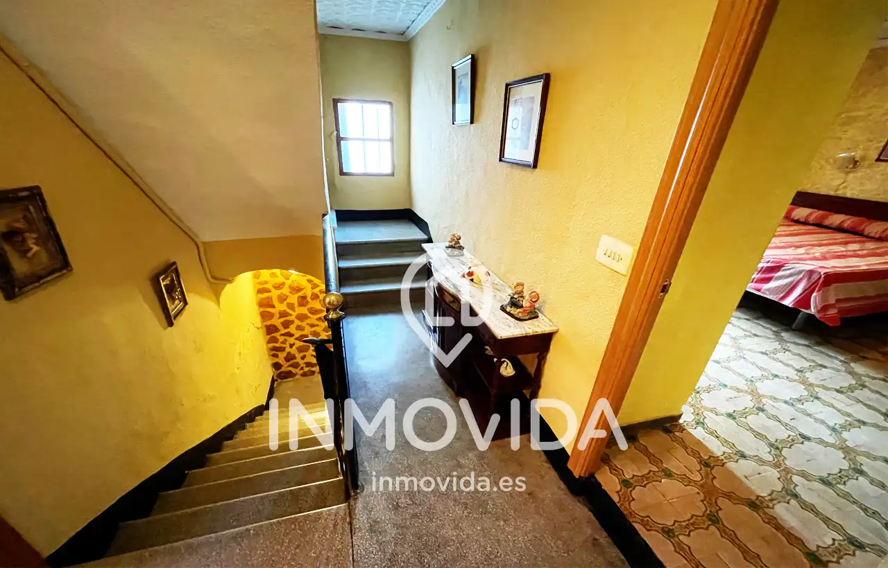 Casa o xalet en venda en Xàtiva amb Terrassa, Traster i Moblat