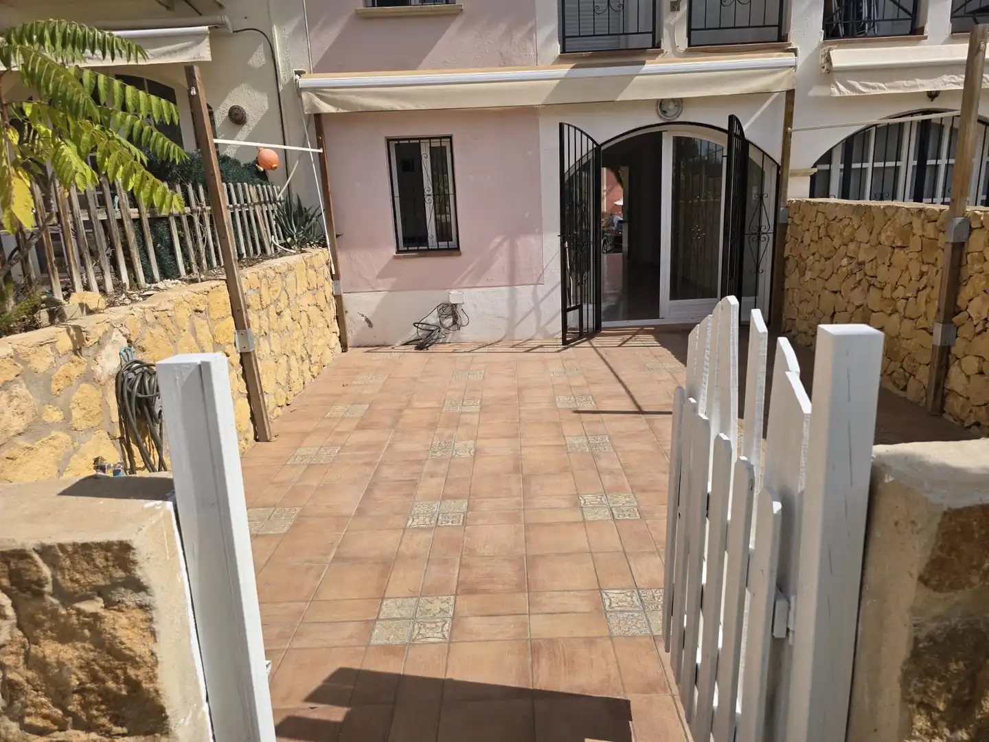 Bungalow con piscina in affitto a Golf Bahía