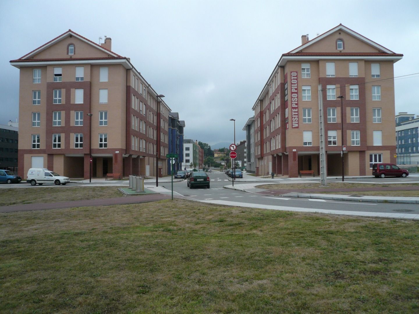 Vista exterior de Garatge de lloguer en Gijón 