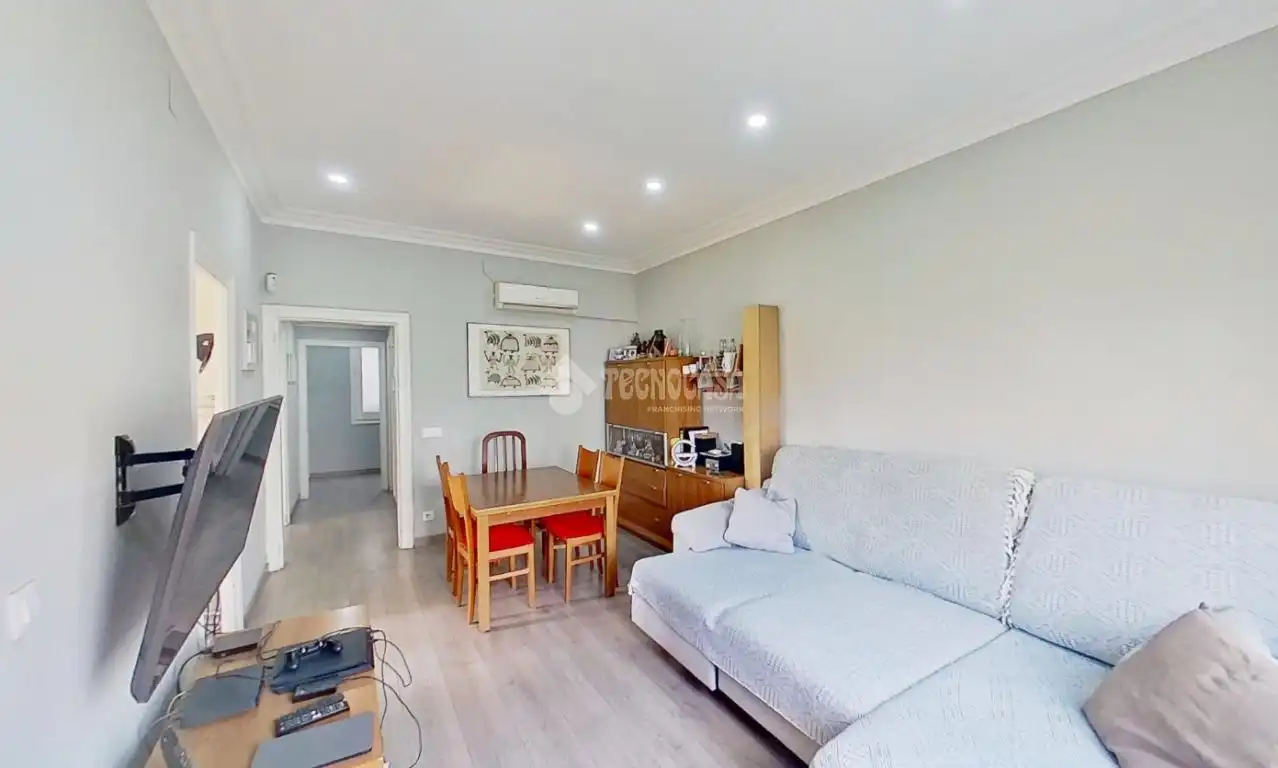 Flat with lift for sale in Sant Martí, imagen 5
