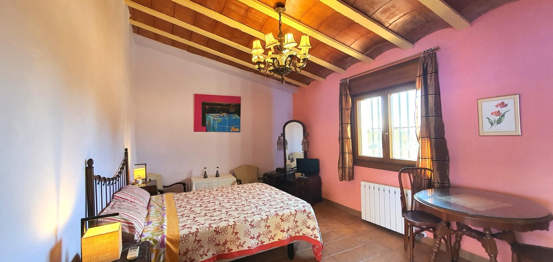 Dormitori de Finca rústica en venda en Petrer amb Aire condicionat, Calefacció i Jardí privat