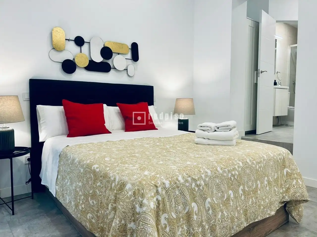 Habitación de Piso en venta en Madrid con Terraza, Amueblado y Alarma