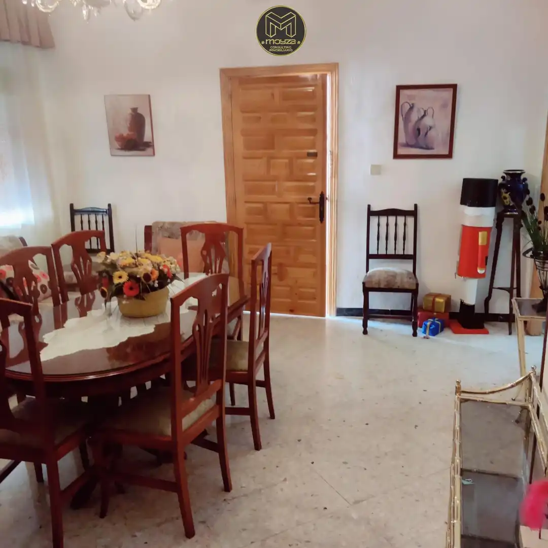 Comedor de Casa o chalet en venta en Marmolejo con Terraza, Trastero y Amueblado