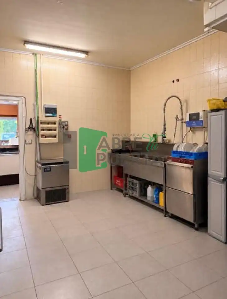 Residenziale in vendita a Coles, imagen 5