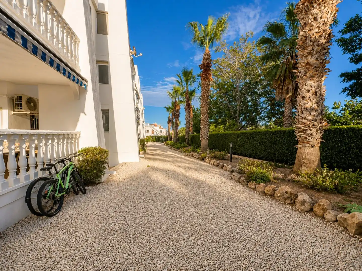 Apartamento con terraza en venta en Orihuela Costa, imagen 12
