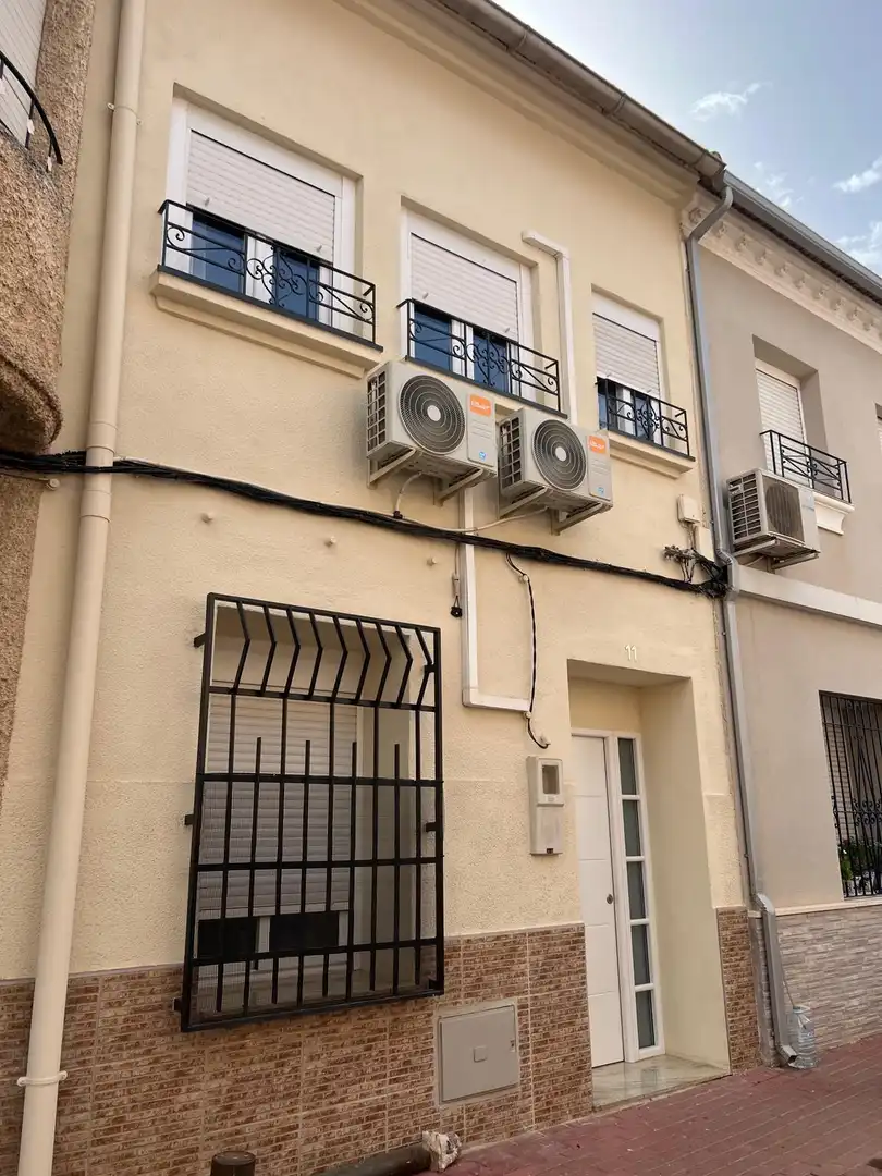 Vista exterior de Casa o xalet en venda en Murcia amb Aire condicionat, Calefacció i Traster