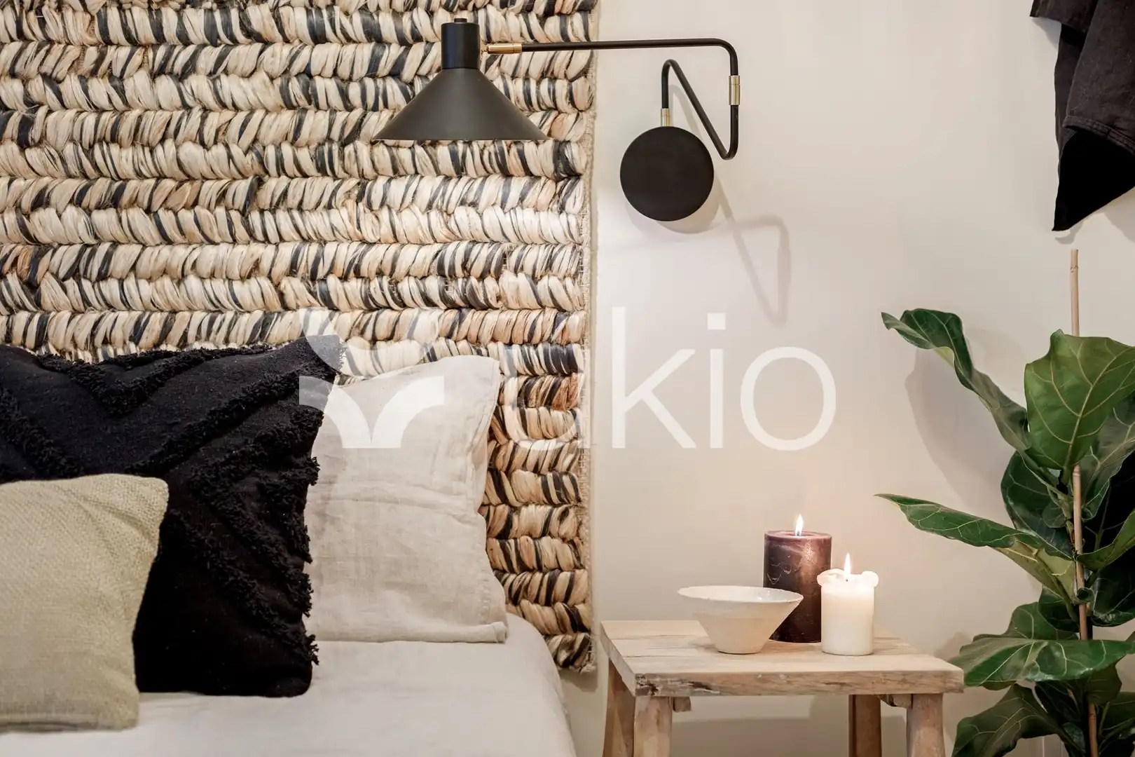 Bedroom of Apartments for rent in Madrid  with Air Conditioner, Terrace and Furnished