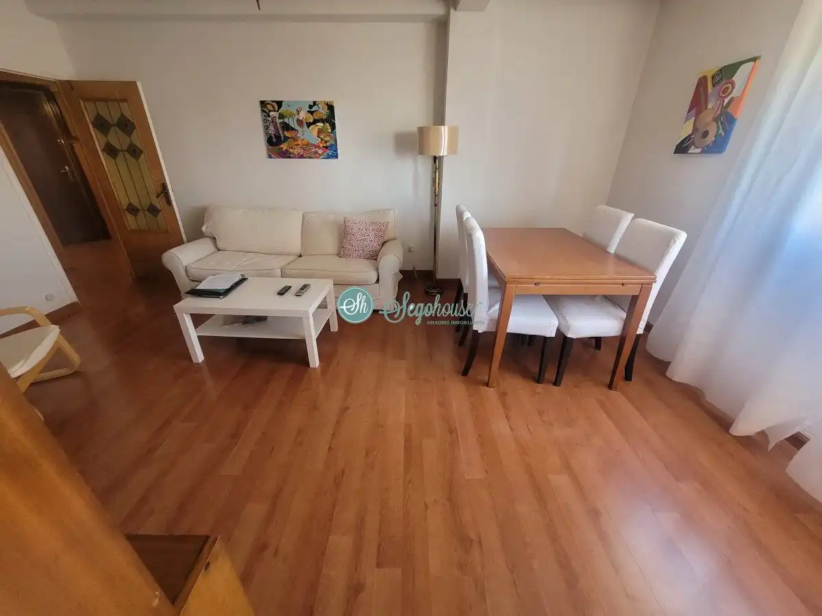 Sala de estar de Piso en venta en Segovia con Calefacción y Terraza