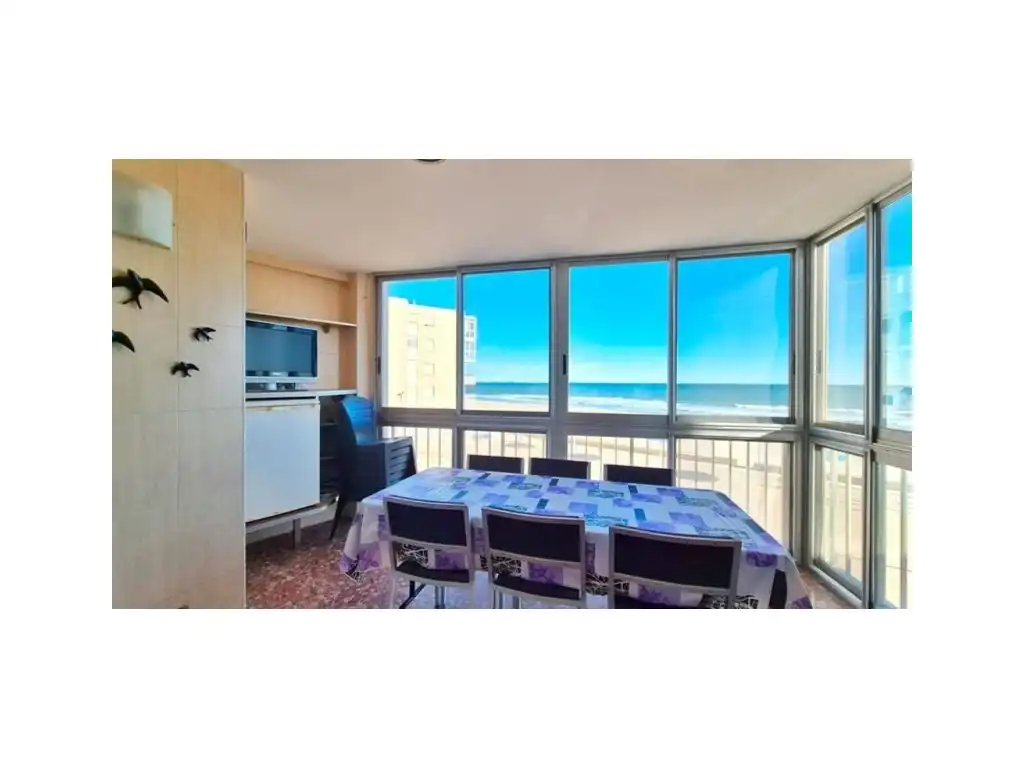 Apartamento en venta en El Perellonet