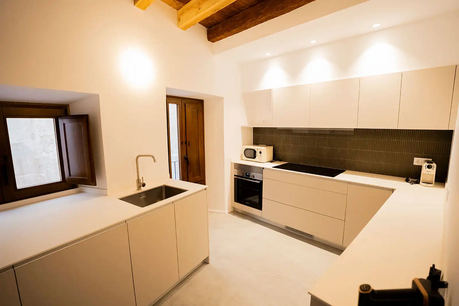 Cocina de Piso de alquiler en Vic con Calefacción, Amueblado y Microondas