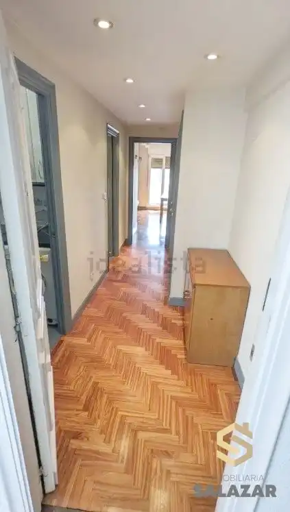 Flat with terrace to rent in Sabino Arana Etorbidea, imagen 13