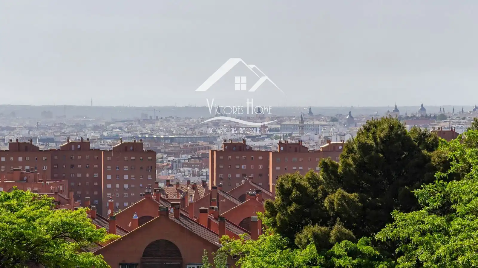 Vista exterior de Piso en venta en  Madrid Capital con Aire acondicionado, Calefacción y Terraza