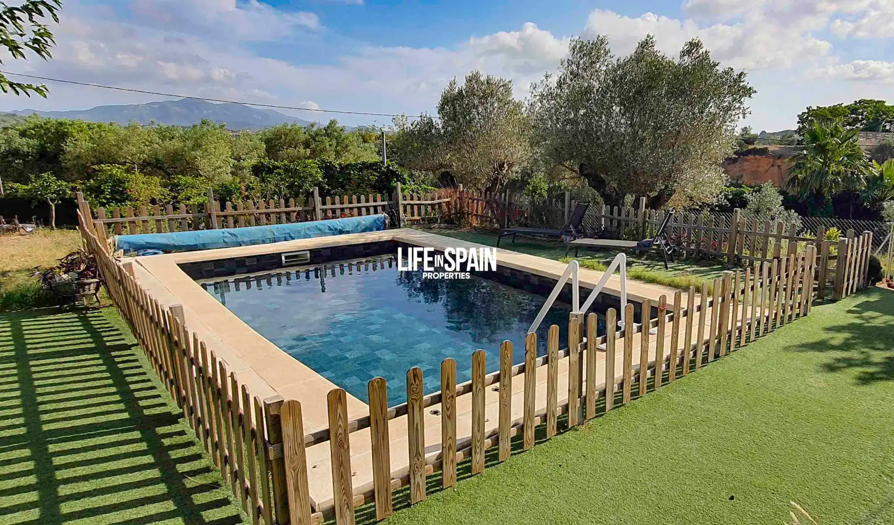 Casa rustica con piscina in vendita a Masdenverge, imagen 2
