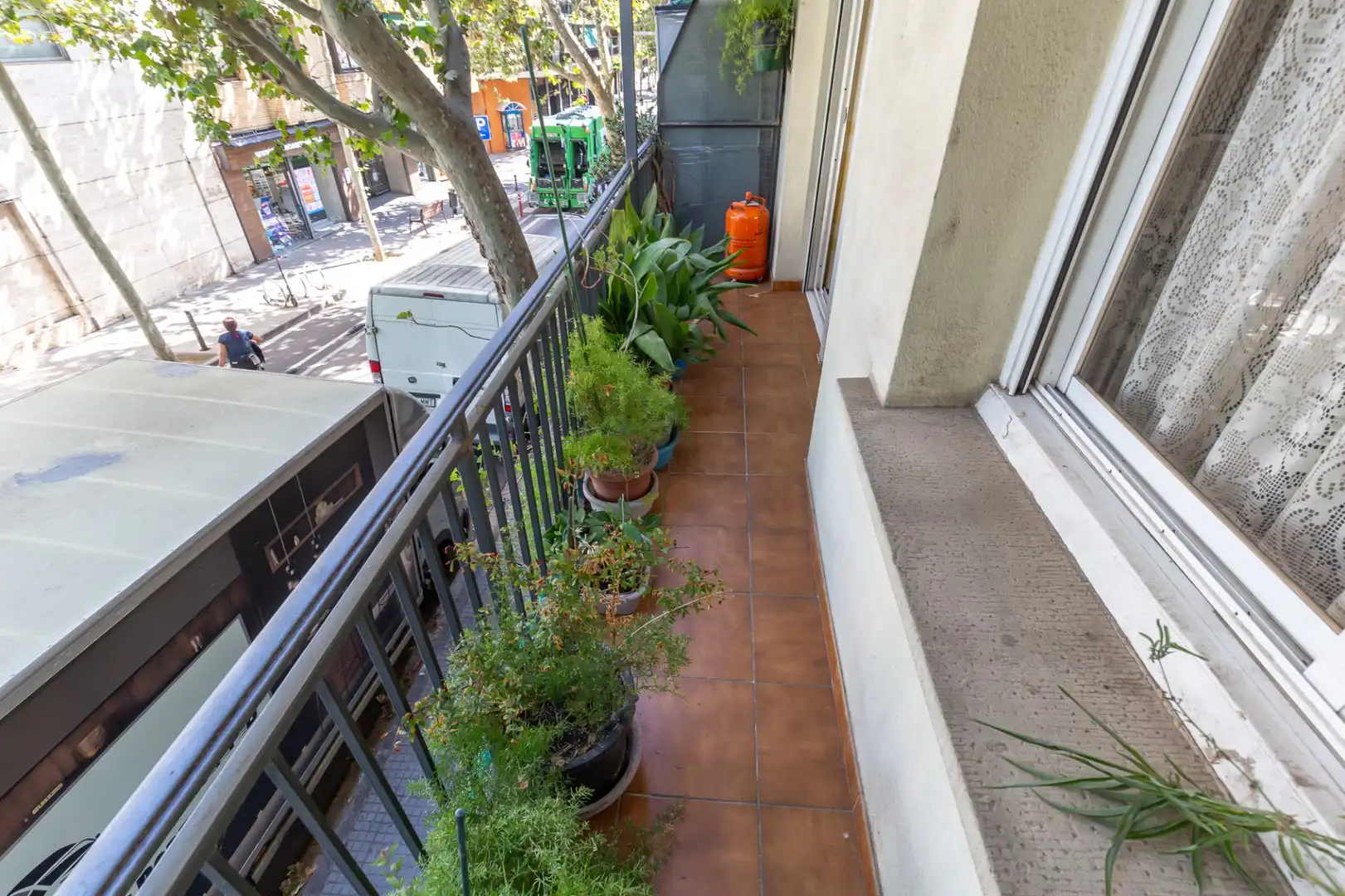 Terraza de Piso en venta en Sant Cugat del Vallès con Calefacción, Balcón y Alarma