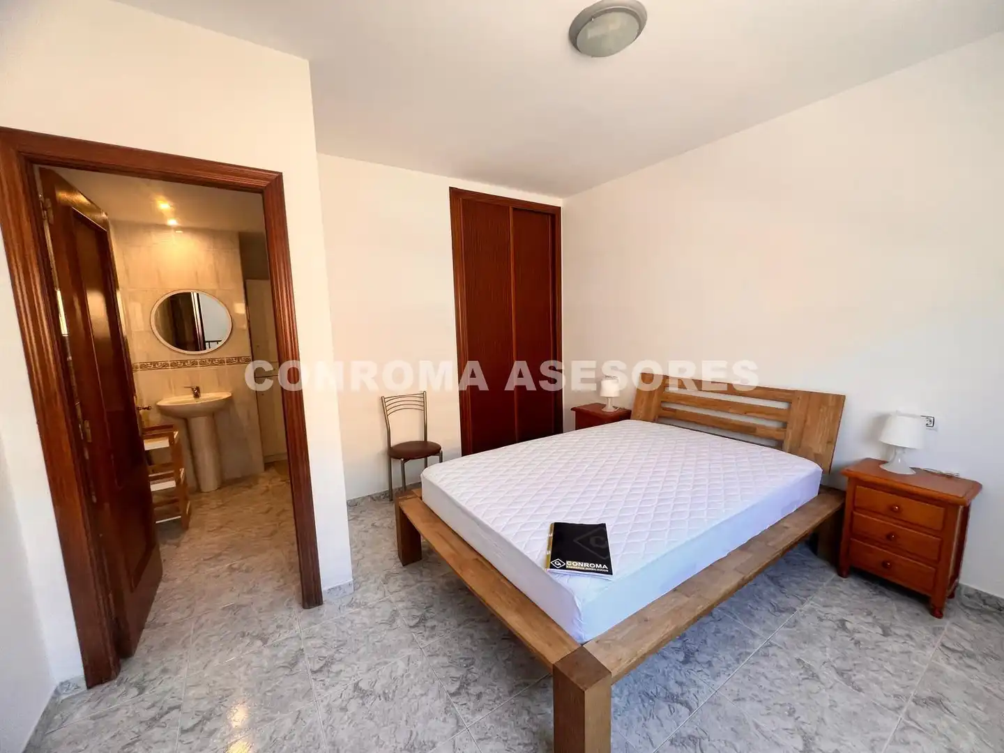 Schlafzimmer von Maisonette zum Verkauf in Lloret de Mar mit Klimaanlage, Heizung und Balkon