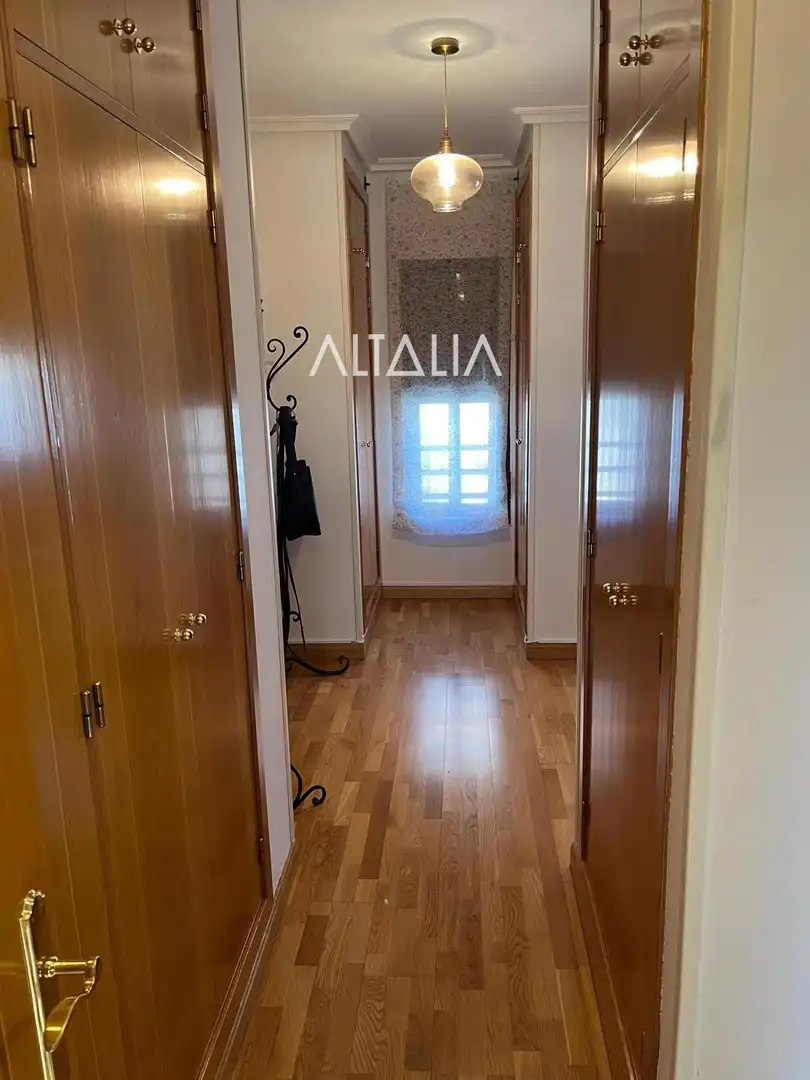 Casa adosada en venta en Cuenca con Calefacción, Piscina y Piscina comunitaria