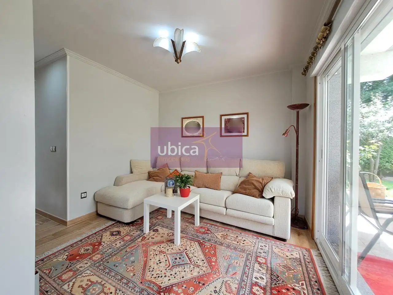 Living room of Houses for sale in Vigo   with Heating, Private garden and Terrace