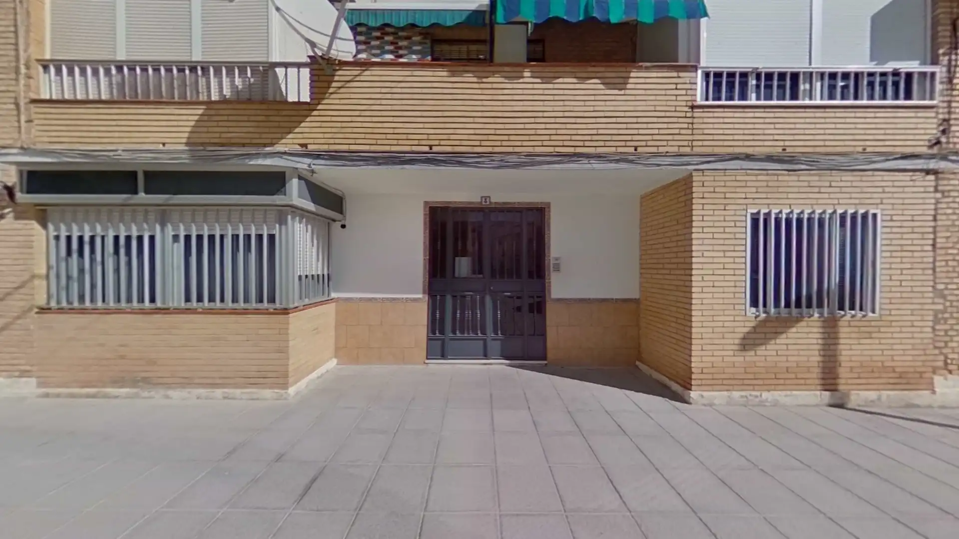 Vista exterior de Pis en venda en Puente Genil