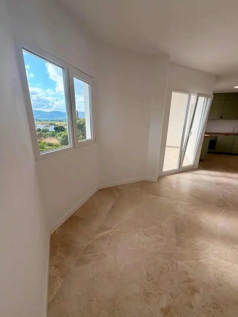 Terrasse von Wohnung zum Verkauf in Ador mit Klimaanlage, Ofen und Waschmaschine