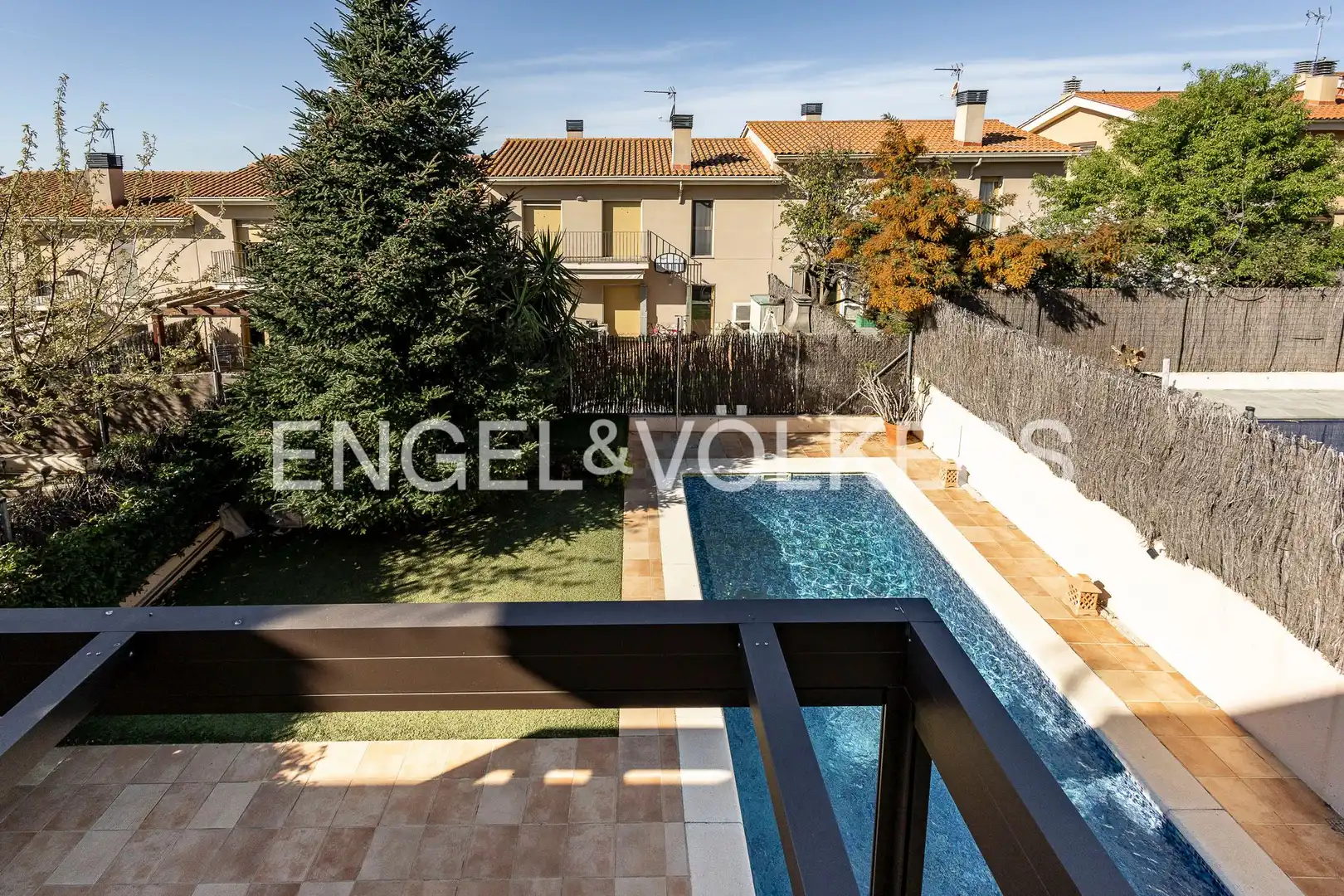 Piscina de Casa o chalet de alquiler en Collbató con Aire acondicionado, Calefacción y Jardín privado