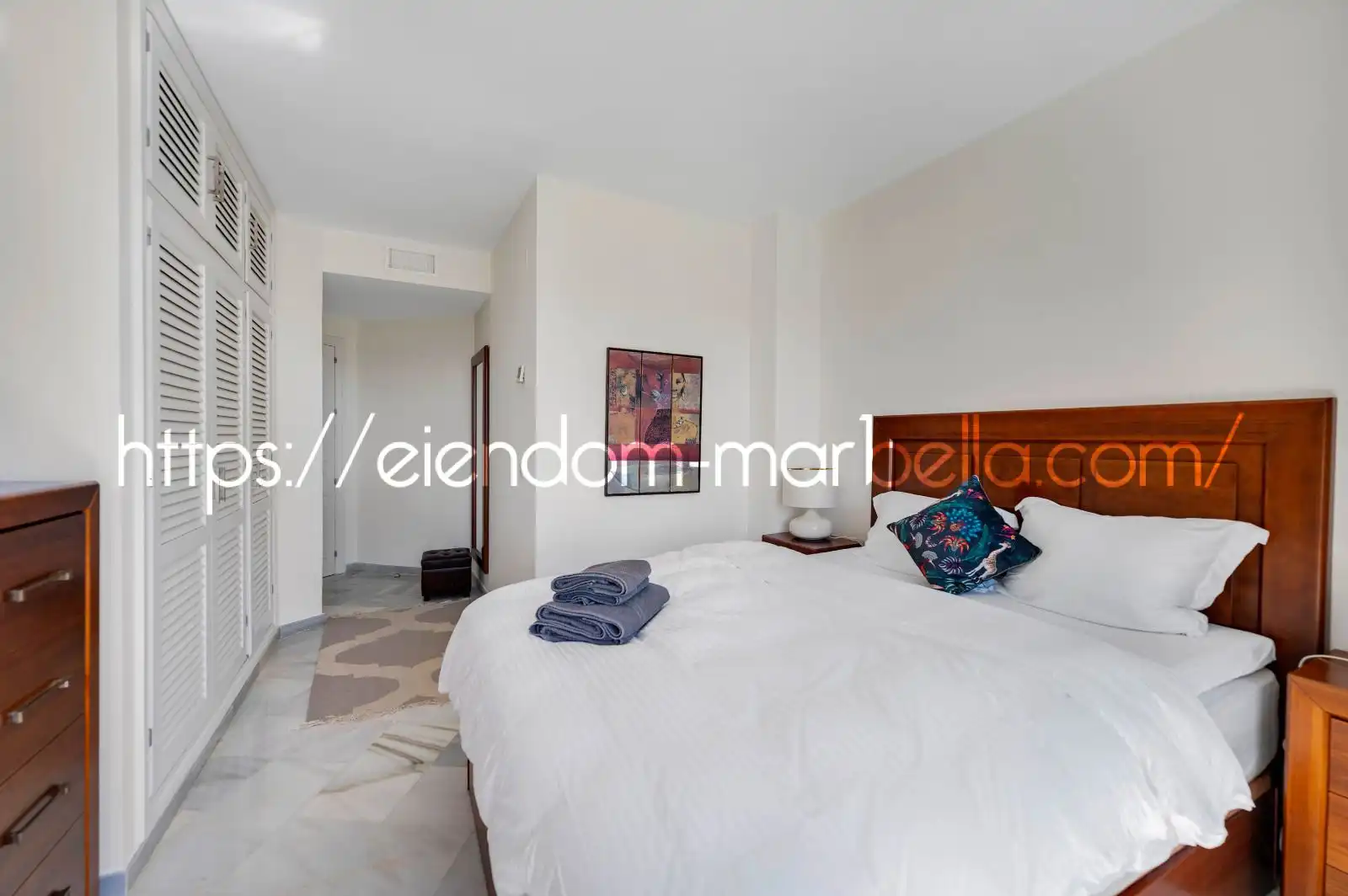 Bedroom of Apartments for sale in Marbella  with Air Conditioner, Terrace and Furnished