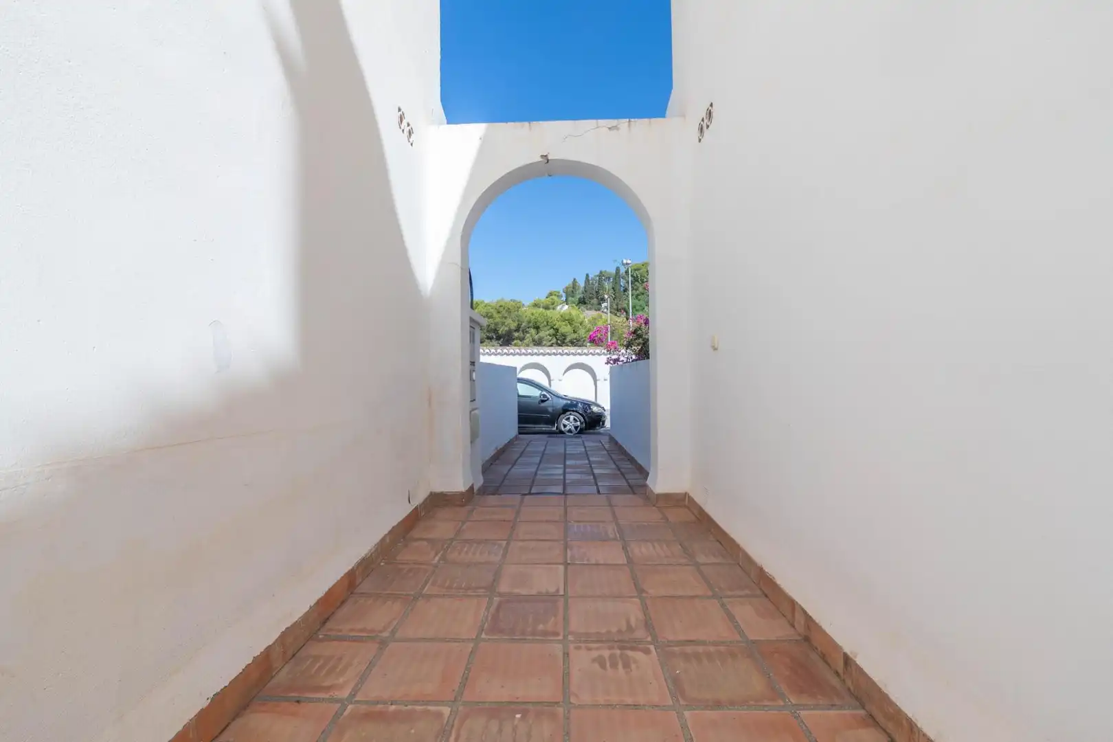 Houses for sale in Almuñécar  with Private garden, Terrace and Balcony