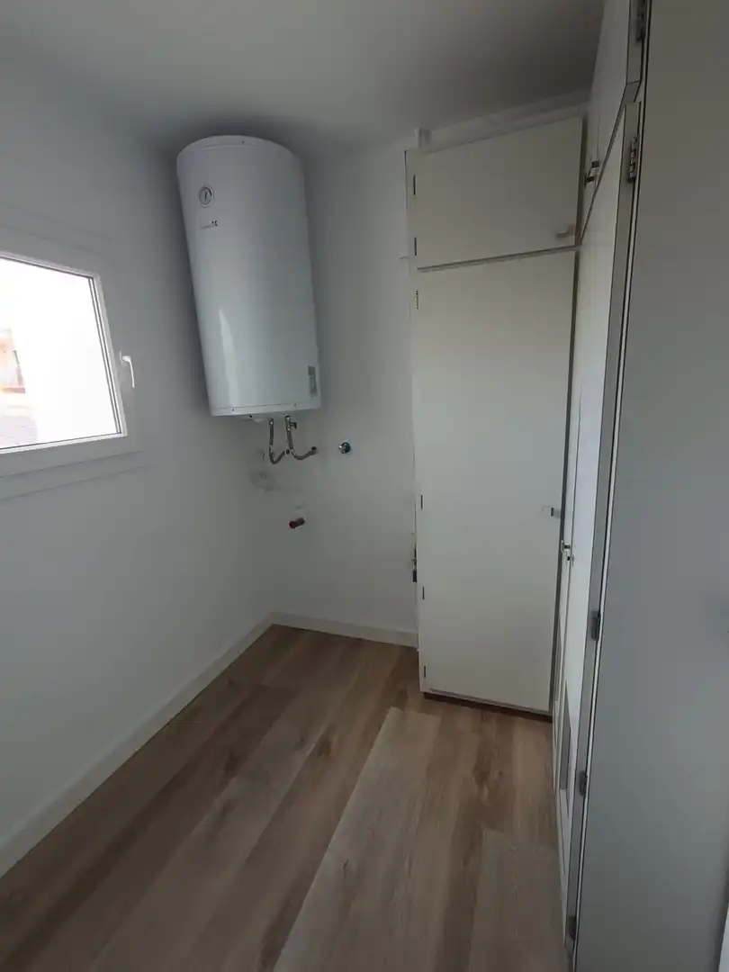 Flat for rent in RIU TERRI, Eixample Sud – Migdia