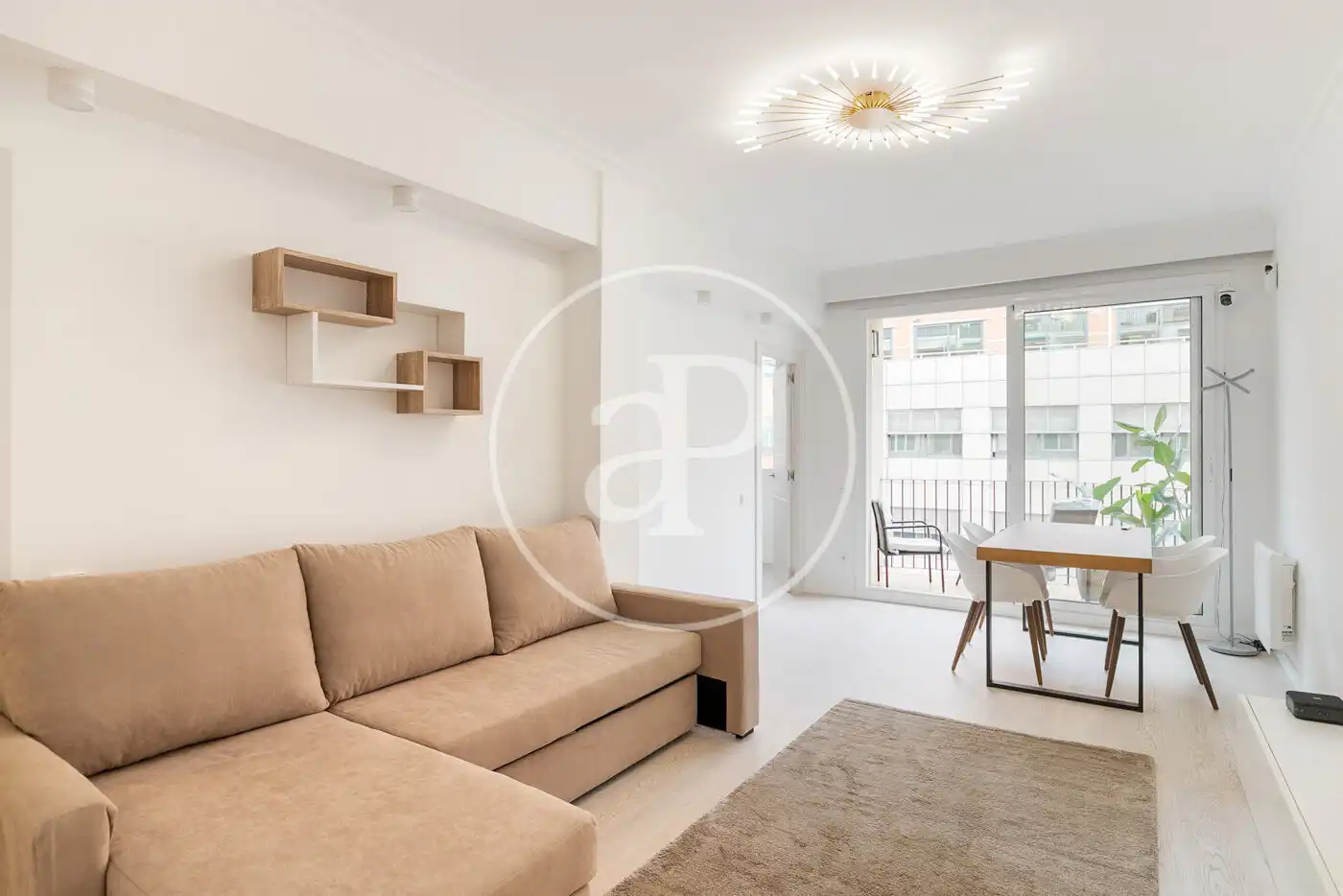 Wohnzimmer von Wohnung zum Verkauf in Barcelona mit Klimaanlage, Heizung und Möbliert