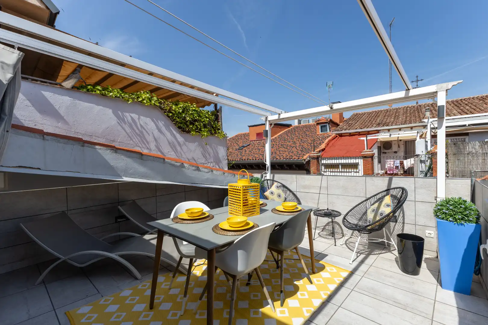 Terraza de Ático de alquiler en Madrid con Aire acondicionado, Calefacción y Parquet