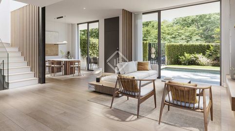 Casa  villa de obra nueva de 3 dormitorios con 105m de jardín en venta en Malagueta  El Limonar, imatge 5