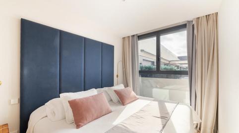 Foto 2 de Apartamento de alquiler en Valdeacederas,  Madrid Capital