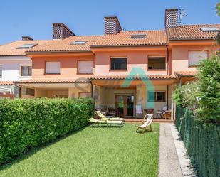 Garden of Single-family semi-detached to rent in Ribadesella  with Heating, Private garden and Parquet flooring