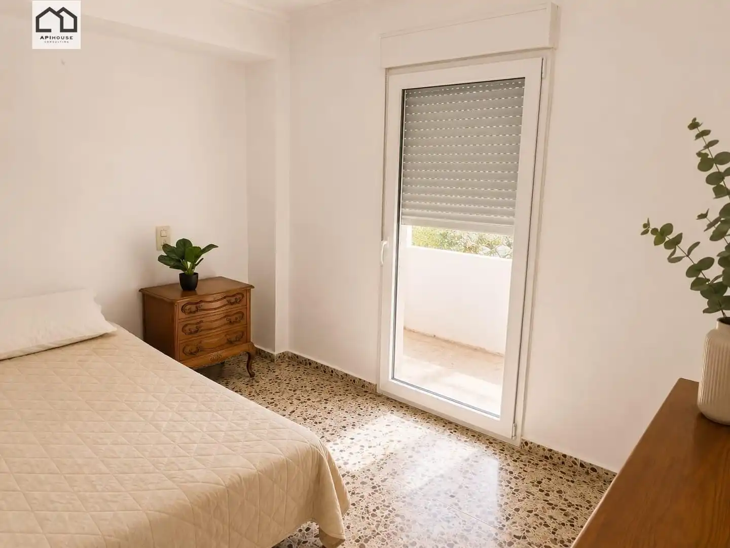 Schlafzimmer von Wohnung zum Verkauf in Salinas mit Möbliert