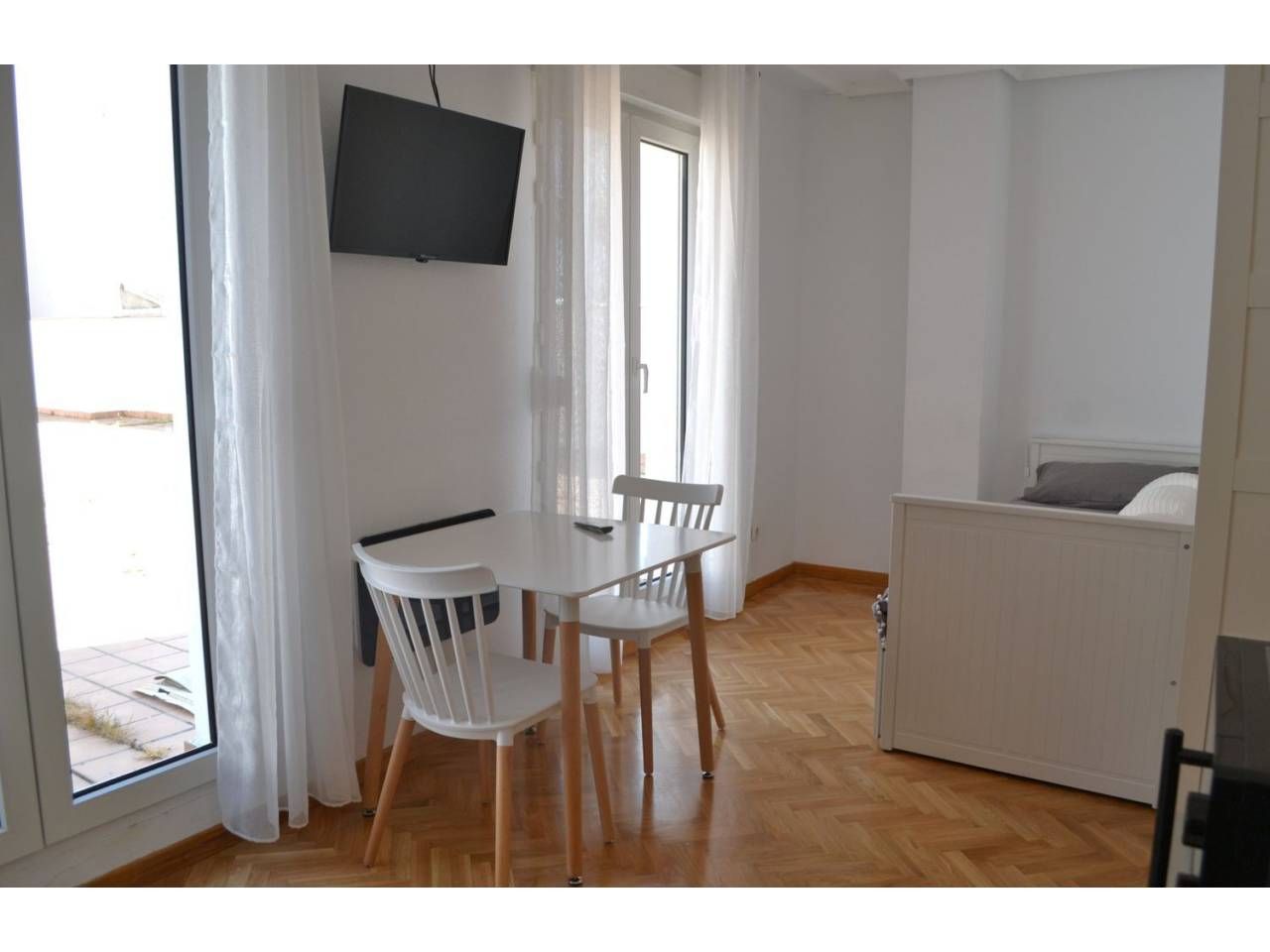 Flat to rent in MENENDEZ PELAYO, Centro