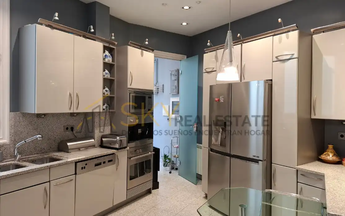 Appartamento con ascensore in vendita a Calle de Zurbarán, imagen 30