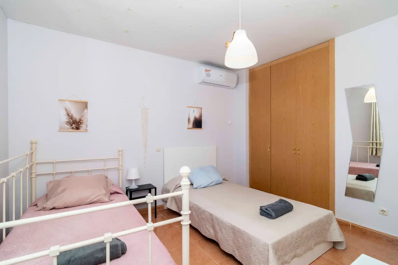 Habitación de Casa o chalet en venta en Méntrida con Aire acondicionado, Calefacción y Jardín privado