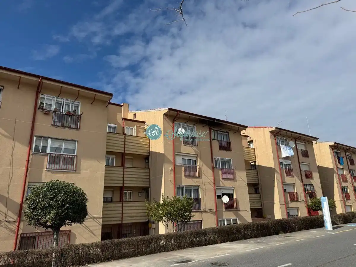 Exterior view of Flat for sale in Segovia  with Heating, Storage room and Balcony