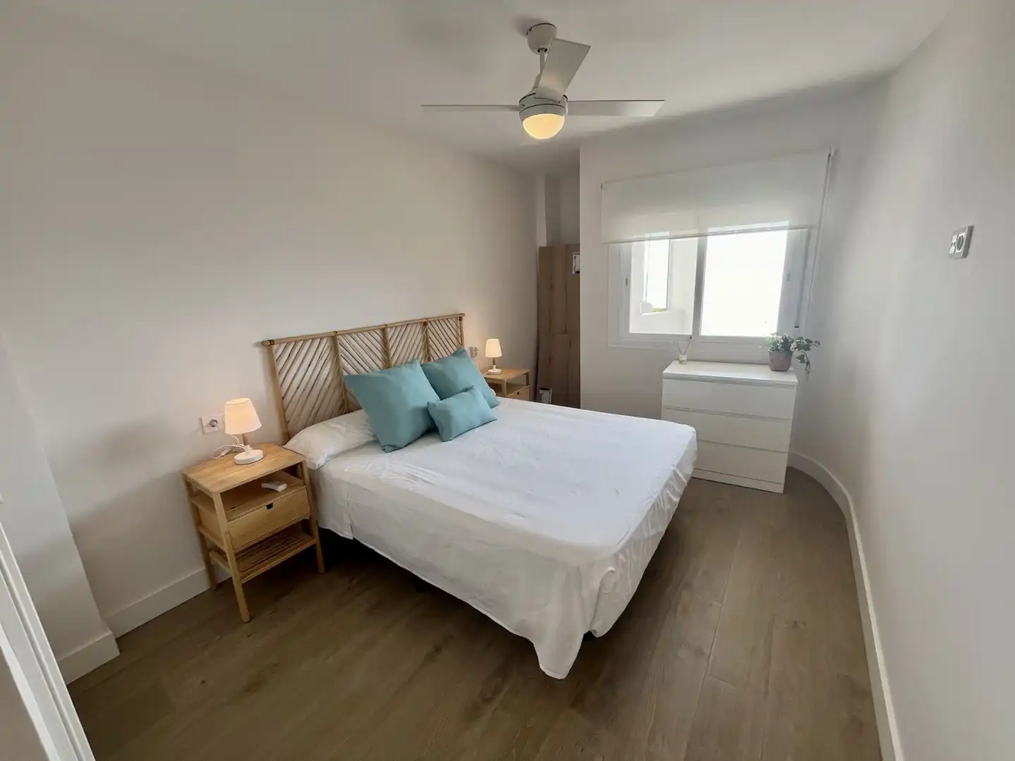 Dormitori de Apartament de lloguer en Almuñécar amb Terrassa
