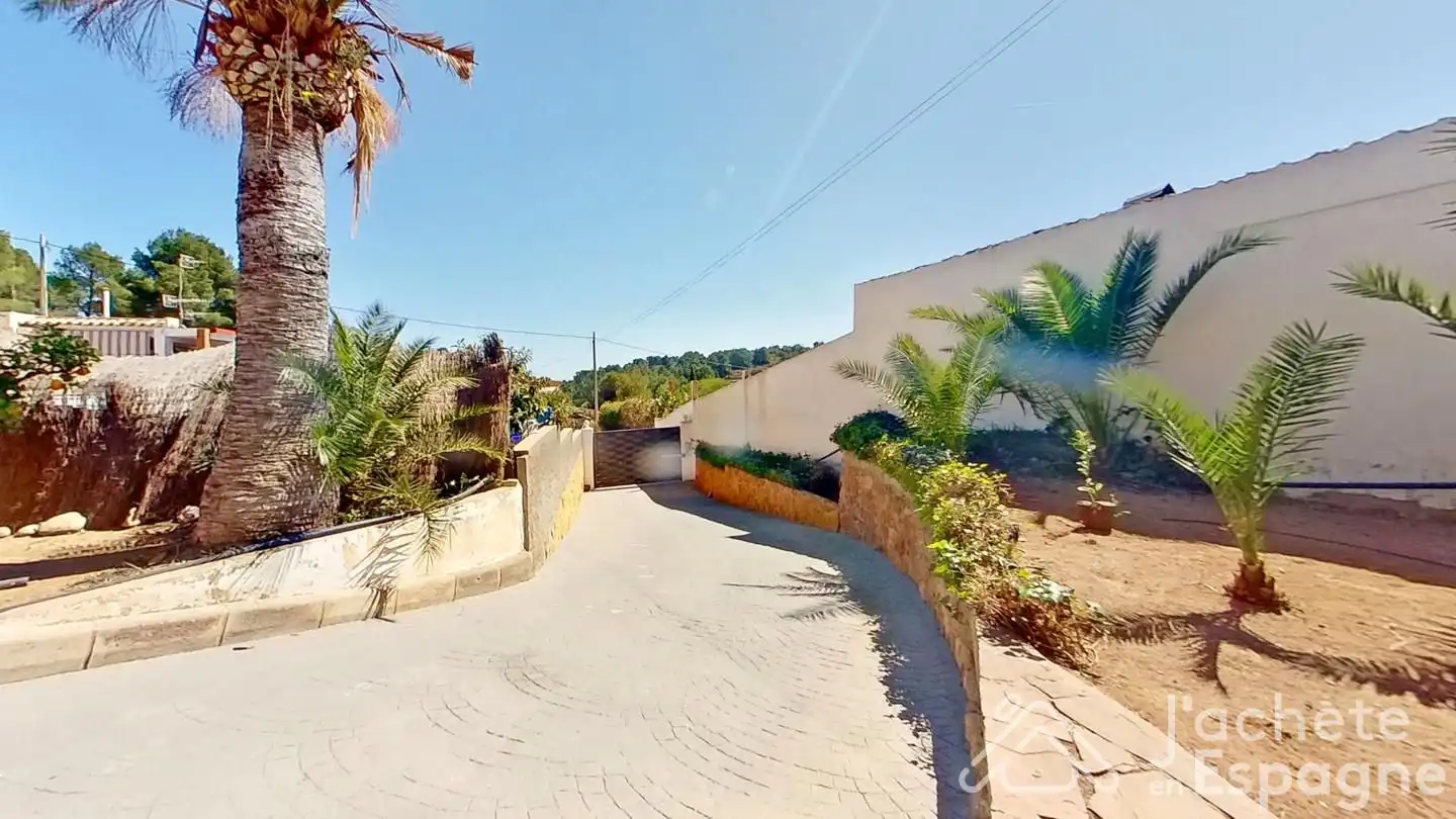 Exterior view of Country homes for sale in Quart de les Valls  with Private garden, Terrace and Swimming Pool