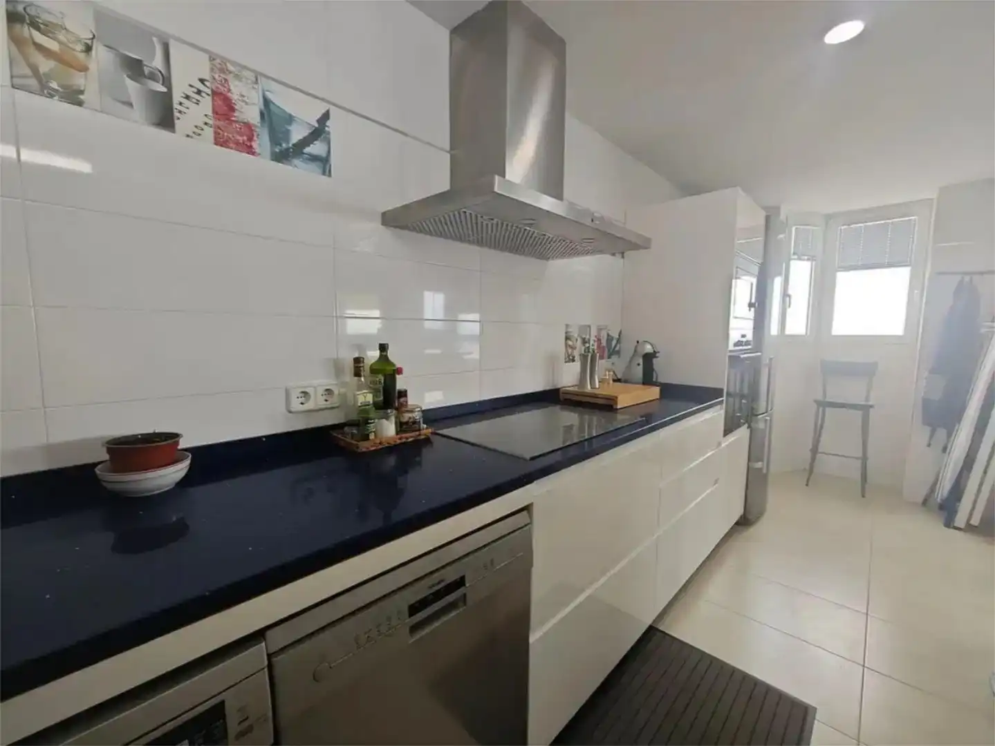 Küche von Wohnung zur Miete in  Valencia Capital mit Klimaanlage und Balkon