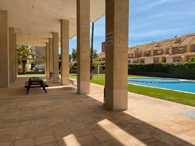 Piscina de Pis en venda en Alicante / Alacant amb Traster i Piscina comunitària