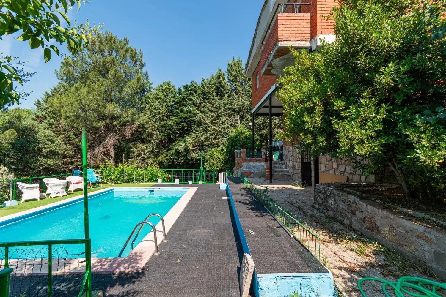 Piscina de Casa o chalet en venta en Robledo de Chavela
