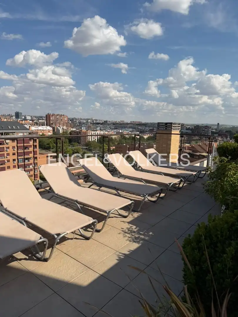 Terrassa de Pis en venda en Madrid amb Aire condicionat, Calefacció i Parquet