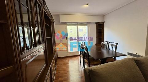 Photo 3 of Flat to rent in Universidad, Ourense