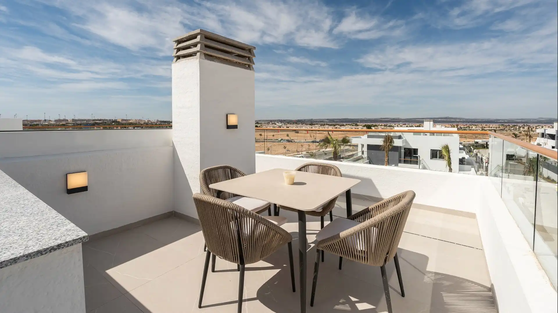 Terrassa de Casa o xalet en venda en Torrevieja amb Aire condicionat, Terrassa i Piscina