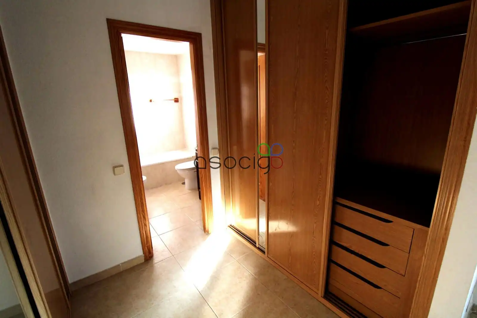 Habitación de Casa adosada en venta en Azuqueca de Henares con Calefacción