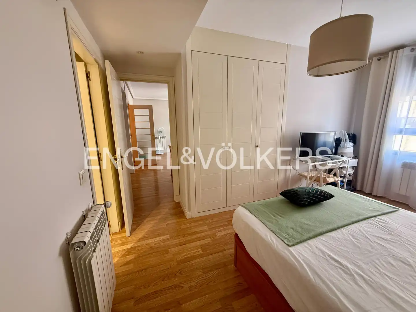 Habitación de Piso de alquiler en Madrid con Calefacción, Parquet y Piscina