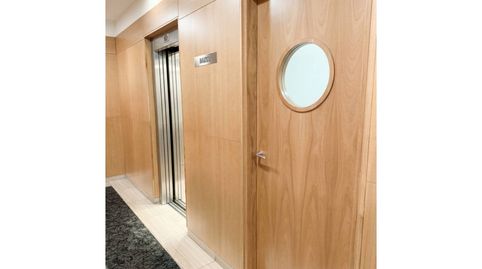 Foto 4 de Garaje en venta en Paseo Pedro III, Barri Antic, Manresa