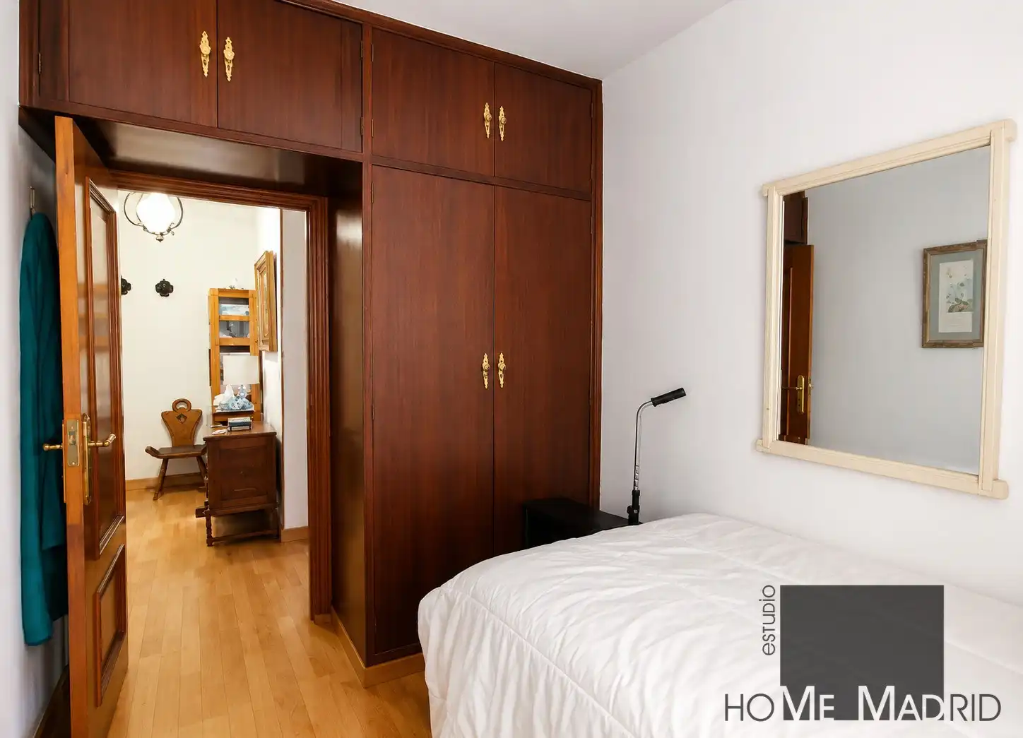 Bedroom of Flat for sale in Madrid  with Air Conditioner and Terrace