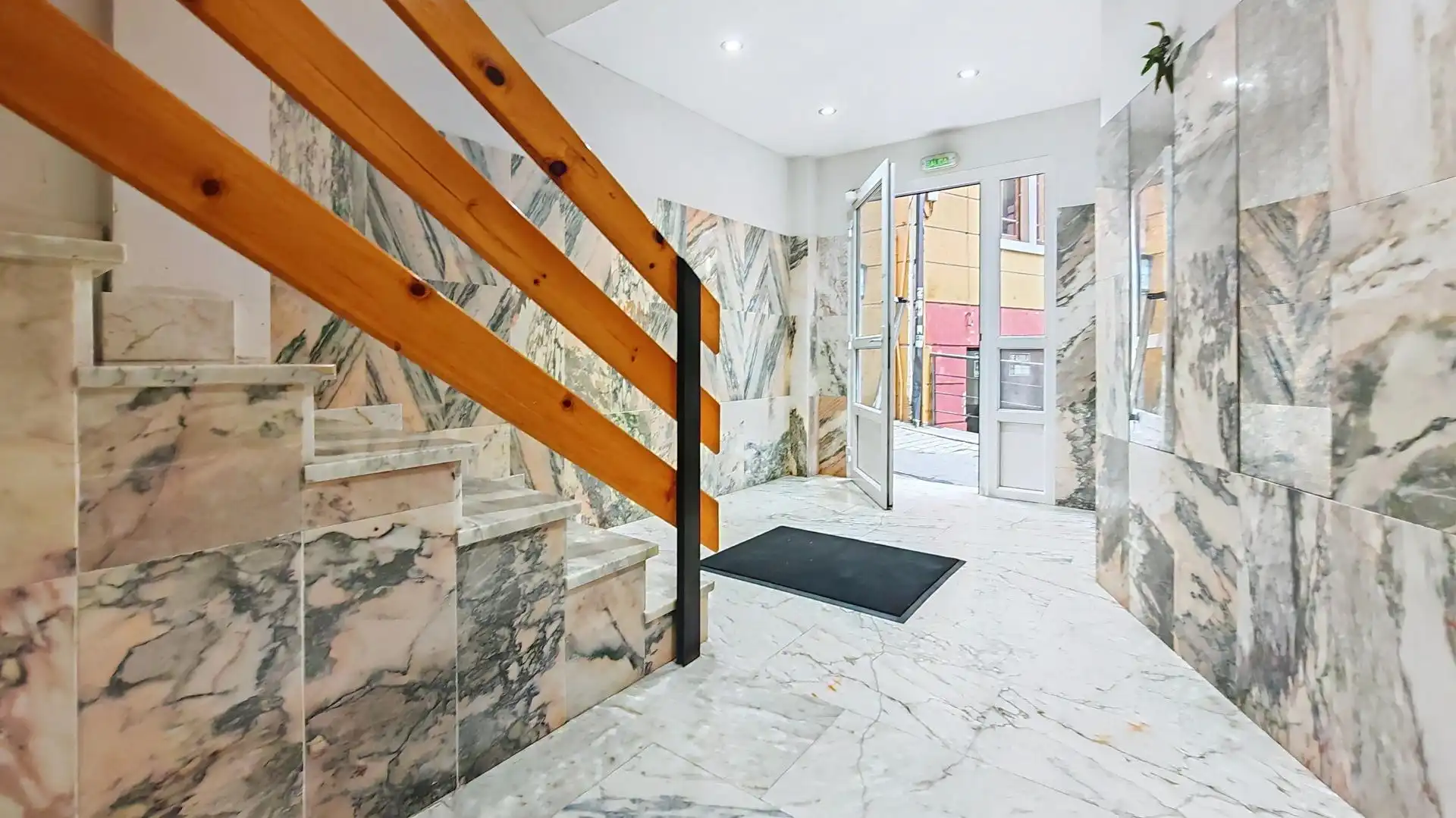 Wohnung zum Verkauf in Tineo mit Balkon